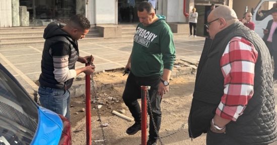 حى العجوزة يشن حملة لمواجهة الإشغالات والتعديات على الطريق العام