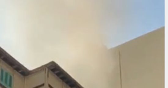 حريق فى عقار سكنى بالدقى والحماية المدنية تحاول السيطرة على النيران.. فيديو