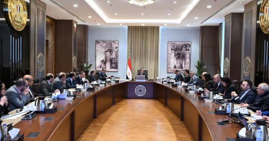 المالية توفر 2,5 مليار جنيه لهيئة الشراء الموحد لسداد مستحقات شركات الأدوية