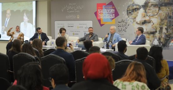 ندوة بمعرض الكتاب تكشف جذور الدراسات العربية ودور مصر فى رومانيا
