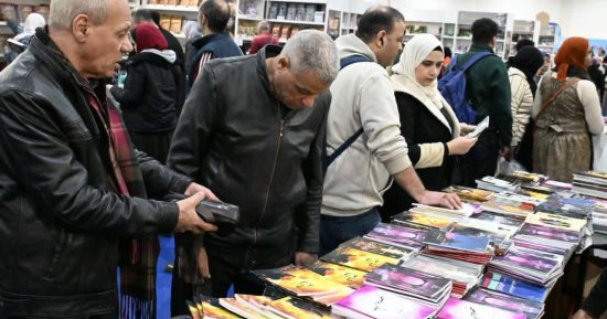 بعد نفادها.. الثقافة تطرح طبعة ثانية لـ الذخائر والهوية بمعرض الكتاب