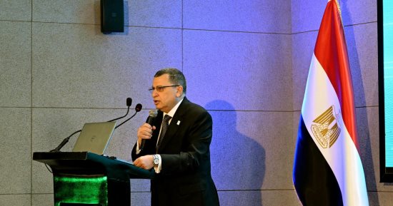 رئيس مستشفى كليوباترا التجمع: الرئيس السيسى وضع صحة المواطن بصدارة الأولويات
