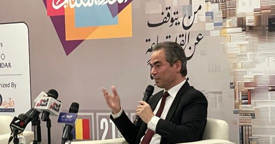 أحمد المسلمانى يعرض نصائح بطرس غالى: تعلموا ولكن استمتعوا بالحياة