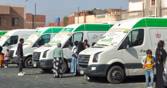 حياة كريمة.. الكشف على 727 مواطنا خلال قافلة مجانية بقرية الأبطال بالإسماعيلية