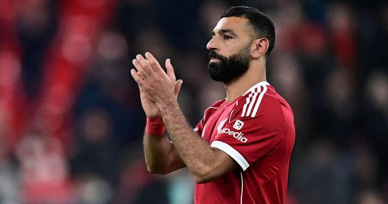 رقم تاريخى.. محمد صلاح يحقق طفرة غير مسبوقة فى مبيعات قمصان ليفربول