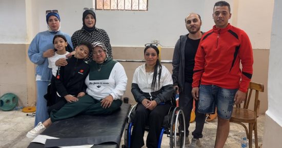 مفيش حاجة اسمها إعاقة.. رحاب وفا تحكى قصة كفاح بطلة صنعت المجد ووهبت الأمل لغيرها بـ بورسعيد.. الأسرة: هى بطلة حياتنا.. المتدربون: «ادتنا ثقة كبيرة وهى الداعم الأول».. صور