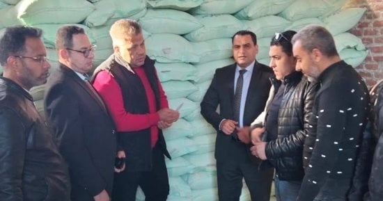 محافظة الجيزة تضبط 10 أطنان دقيق بلدى مدعم قبل تهريبها بالسوق السوداء