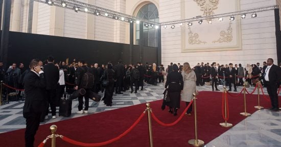 حفل الشركة المتحدة للخدمات الإعلامية.. الريد كاربت تتزين لاستقبال النجوم.. صور 
