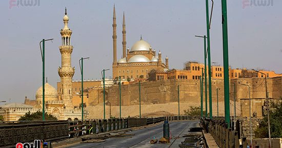 استمرار أعمال إزالة كوبري السيدة عائشة وتحويلات مرورية بديلة