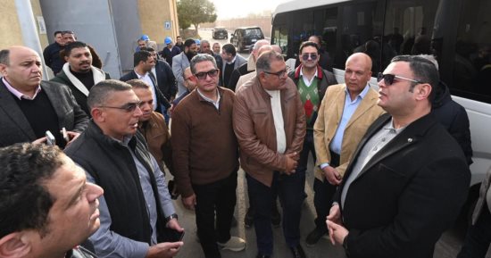 وزير الإسكان يتفقد مشروع رفع كفاءة محطة تنقية مياه الشرب بمدينة الشيخ زايد