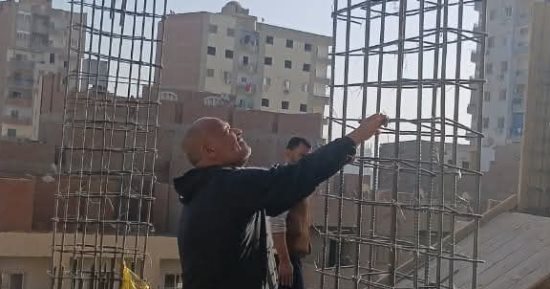 إزالة فورية لحالة تعد على الأراضي الزراعية بمنطقة حى شرق فى سوهاج