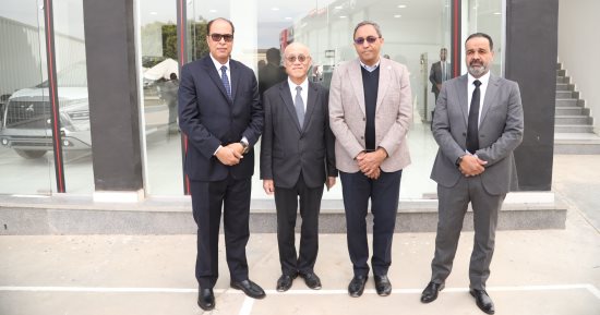 محافظ قنا والسفير الياباني يتفقدان المجمع الصناعي بالصالحية