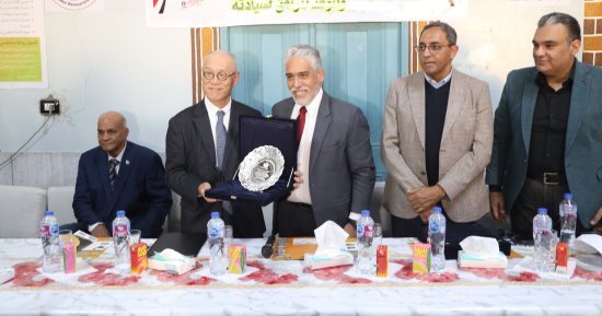 محافظ قنا والسفير الياباني يفتتحان مشروع إيكاردا للري الشمسي.. فيديو