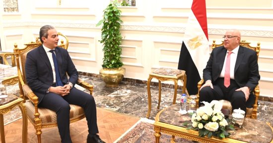رئيس مجلس النواب يستقبل نقيب الإعلاميين.. ويثمن دور الإعلام فى نقل الحقائق