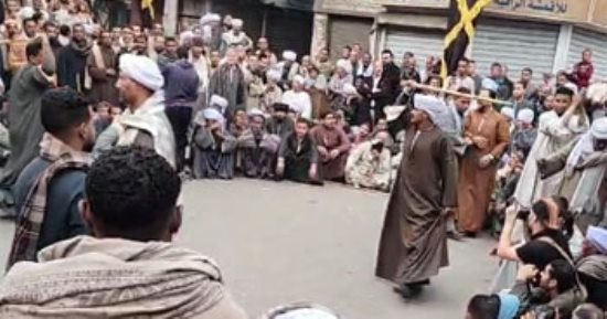شاهد حلقات التحطيب الصعيدى فى مولد سيدي أبو الحجاج الأقصرى.. مباشر