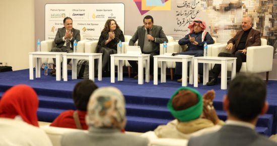 صالح زمانان: زرقاء اليمامة مغامرة جمالية ومشروع يليق بالمسرح العربى