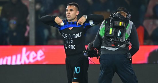 الإنتر يتقدم على كريمونيزي 2-0 فى الشوط الأول بالدورى الإيطالى.. فيديو