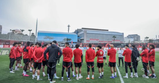 الأهلى يواصل التدريب استعدادا لمواجهة البنك فى الدورى بدون راحة.. صور