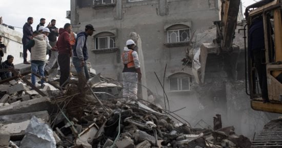 إصابة فلسطينيين برصاص الاحتلال الإسرائيلي في جباليا شمال قطاع غزة