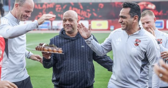 الأهلي يوجه الشكر إلى عادل مصطفى ويقرر رحيله 