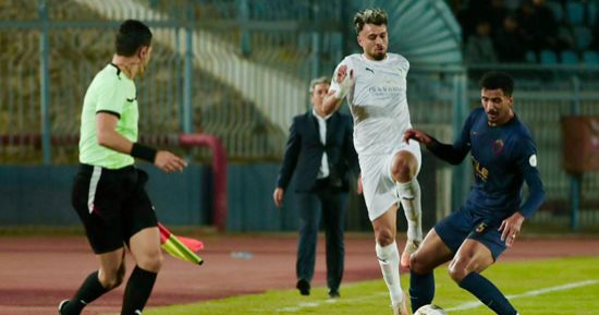30 دقيقة .. الزمالك يتقدم على المصرى بهدف لحسام عبد المجيد.. صور 