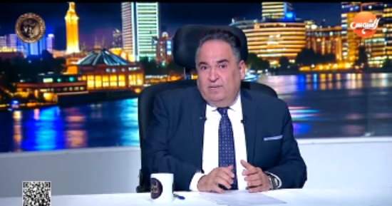 محمد علي خير يصف مشهد صلاة الجمعة بمعرض الكتاب بـ المهيب.. ويؤكد: لوحة حضارية