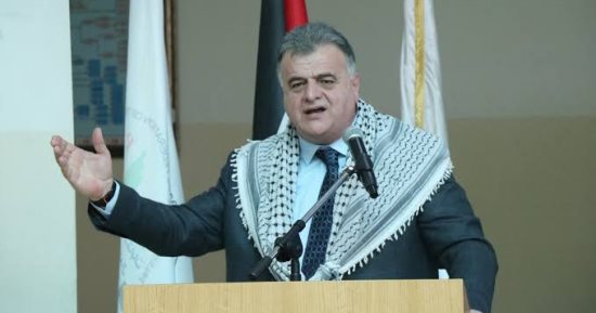 أمين الاتحاد العام لنقابات عمال فلسطين يكشف تفاصيل المخطط الإسرائيلي لبناء سجن التماسيح لاحتجاز العمال الفلسطينيين.. وشاهر سعد: جنود الاحتلال يتقاضون 700 شيكل رشوة لإدخال العمال للعمل ويعتقلونهم