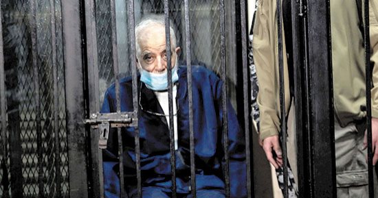 إدراج محمود عزت وعبد المنعم أبو الفتوح على قائمة الإرهابيين نهائيًا