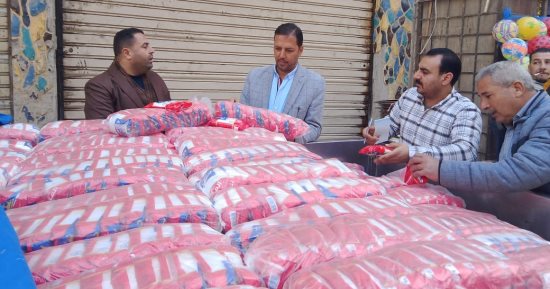 ضبط 2880 عبوة ملح وطن نخالة مجهولة المصدر بالبحيرة