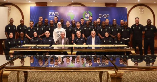 اتحاد الكرة الطائرة ينظم دورة ترشيح الحكم الدولى بمشاركة 6 مصريين