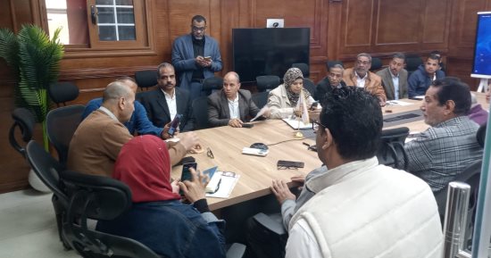 محافظ قنا يوجه بالبدء في المرحلة الرابعة من مبادرة 100 مليون شجرة