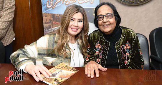 رانيا فريد شوقى: تعلمت الكثير من لميس جابر.. صور 