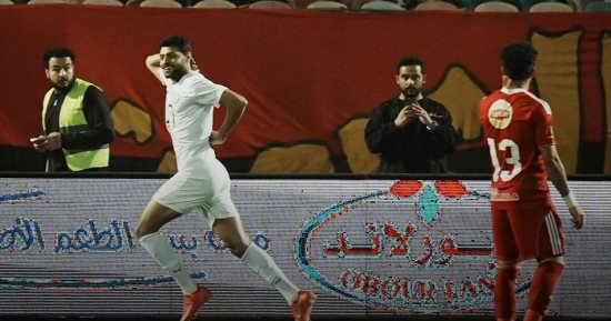 الأهلي يعود إلى مسلسل نزيف النقاط في الدوري.. المارد الأحمر يتعثر مُجدداً بالتعادل أمام البنك 1-1.. كتيبة توروب تخسر نقطتين في سباق الصعود إلى القمة.. وتريزيجيه ينقذ حامل اللقب من الخسارة بهدف في الدقيقة 80