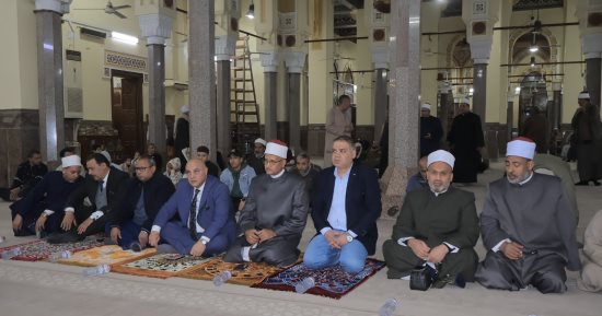 سكرتير عام سوهاج يشهد احتفال الأوقاف بذكرى ليلة النصف من شعبان