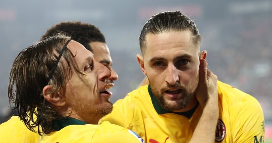 ميلان يفوز علي بولونيا بثلاثية نظيفة في الدوري الإيطالي 