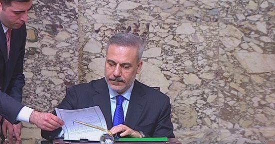 مباحثات تركية قطرية بشأن جهود الوساطة بين أمريكا وإيران