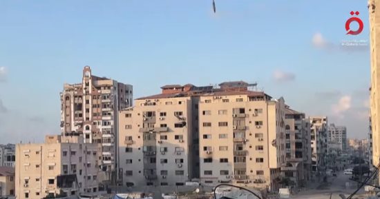 عضو المجلس الوطني الفلسطيني: نتنياهو يماطل بالدم ولابد من سلطة واحدة فى غزة