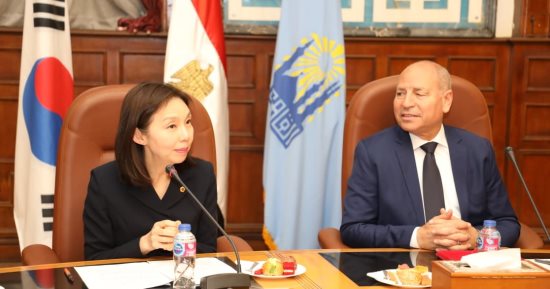 ​محافظ القاهرة يستقبل وفد سول الكورية لتعزيز التعاون