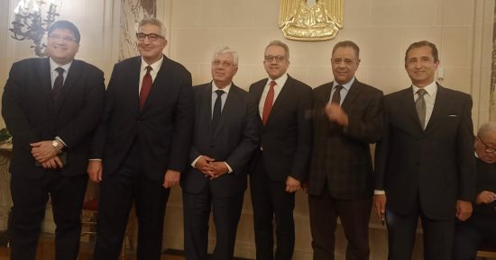 سفير مصر بباريس يقيم حفل استقبال على شرف وزير التعليم العالى والبحث العلمى