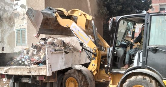 الوحدات المحلية بالإسماعيلية تواصل أعمالها فى رفع 11086 طن مخلفات خلال أسبوع