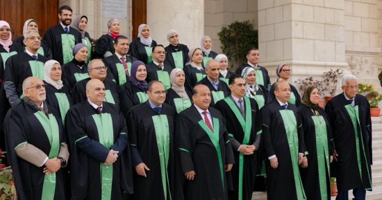طب قصر العيني تحتفل بتخريج الدفعة 194من الطلاب الوافدين