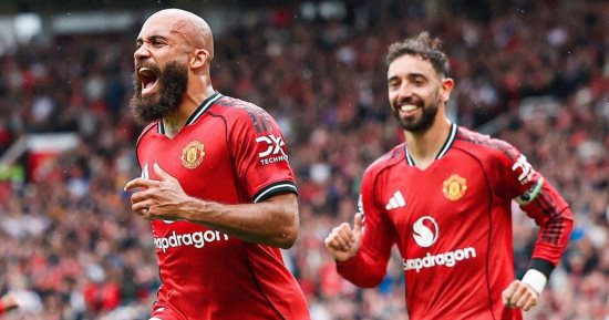 مانشستر يونايتد فى اختبار صعب أمام ليدز بالدوري الإنجليزي