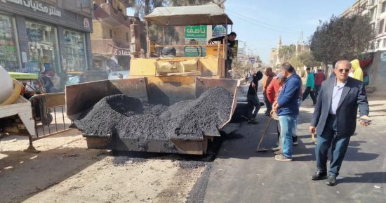 رصف ورفع كفاءة طرق بـ3 مراكز وزيادة المساحات الخضراء بمصيف بلطيم