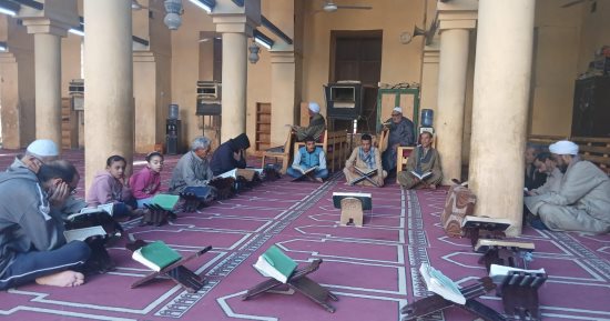 بركة التلاوة تجمع الأجيال.. حلقة تحفيظ القرآن بأزهر الصعيد "مسجد قوص".. مباشر