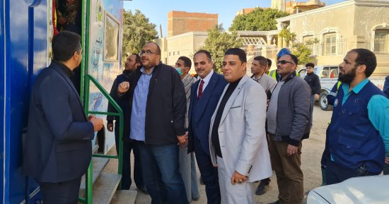 بدء التعاقد على خدمات الصرف الصحى بقرية الحديقة فى سوهاج
