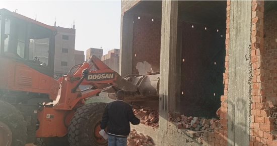 مركز أوسيم يشن حملات مكبرة لإزالة التعديات ومخالفات البناء