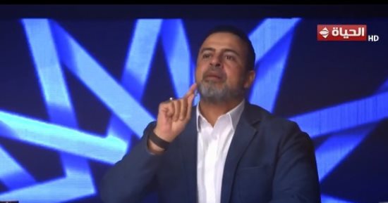 دولة التلاوة.. مصطفى حسنى: كلما تأدبت وتواضعت أفاض الله عليا بالنفع