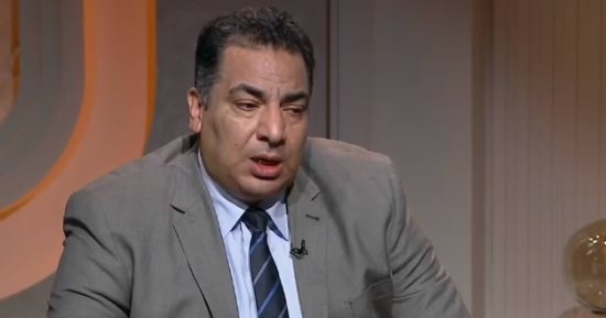 عالم أزهري: هناك محاولات لجعل أوامر القرآن روايات تاريخية