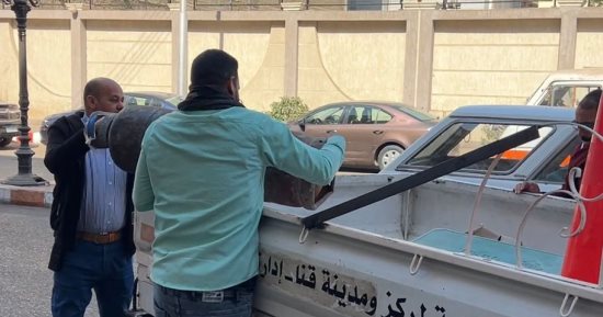 ضبط 35 مخالفة متنوعة خلال حملة إشغالات مكبرة على المحال بمدينة قنا