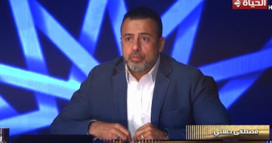 دولة التلاوة.. مصطفى حسنى: نحن مسئولون عن سمعتنا أمام جوارحنا فراقبوا أنفسكم